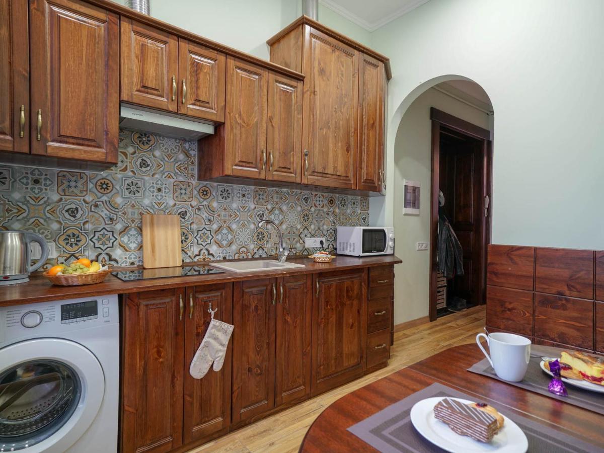 Lviv Suites at Shopena st. 4 Exteriör bild